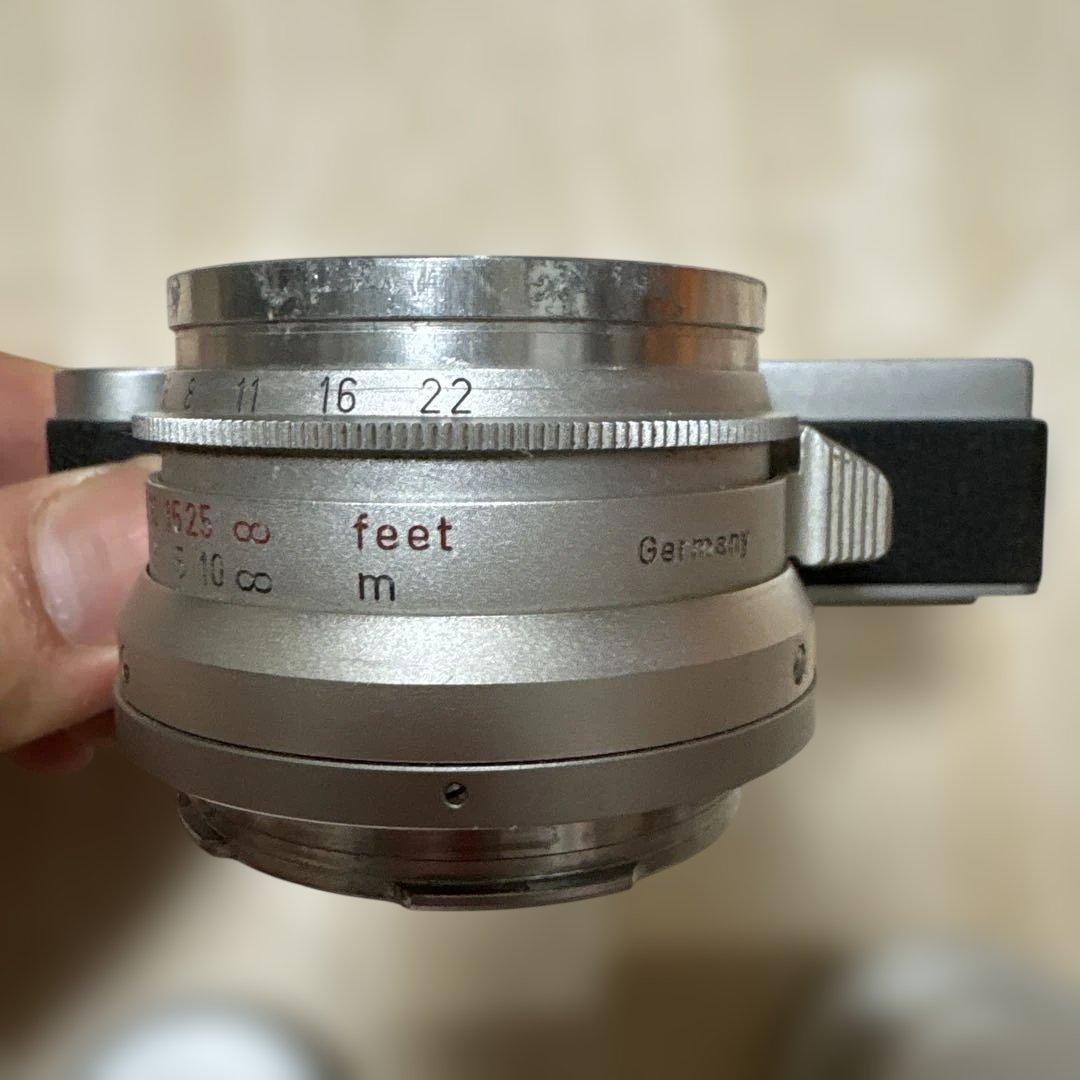 Leica Summaron 35mm f/2.8 レンジファインダーカメラ