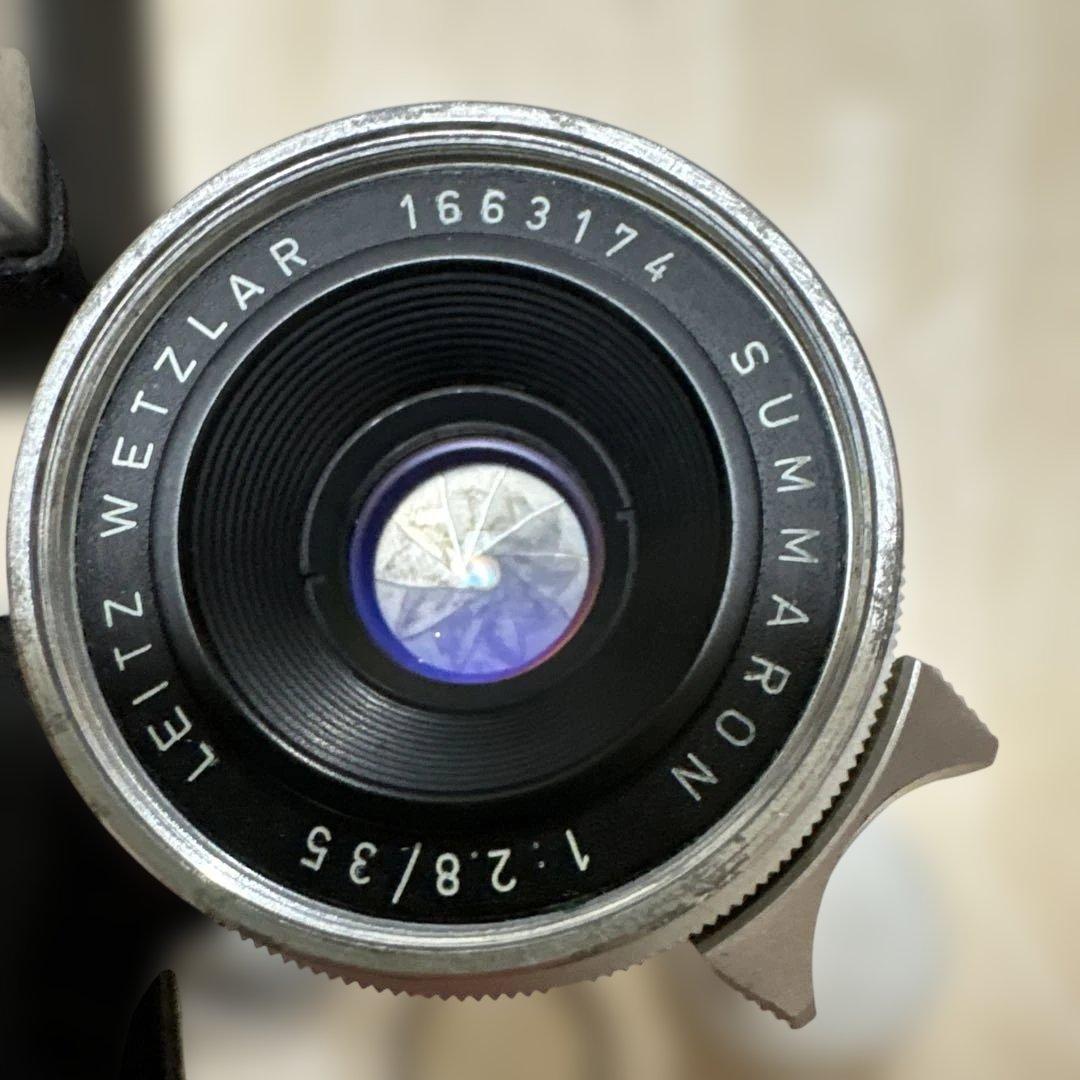 Leica Summaron 35mm f/2.8 レンジファインダーカメラ