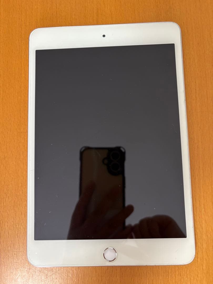 iPad本体 Apple iPadmini4 64GB