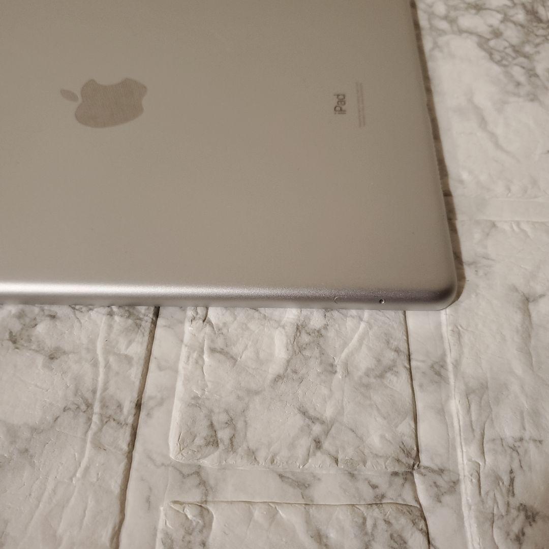 247 iPad 7世代 128GB SIMフリー シルバー