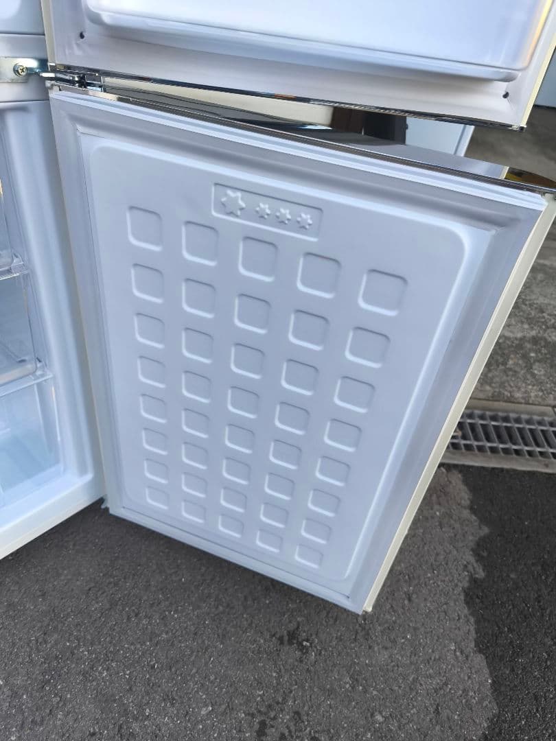 関東限 条件で無料配 24年 レトロ冷蔵庫 レトロ風冷蔵庫 レトロデザイン冷蔵庫