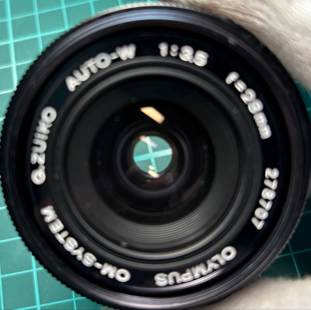 ★ OLYMPUS OM-2 (使用説明書付) + 広角レンズ 28mm