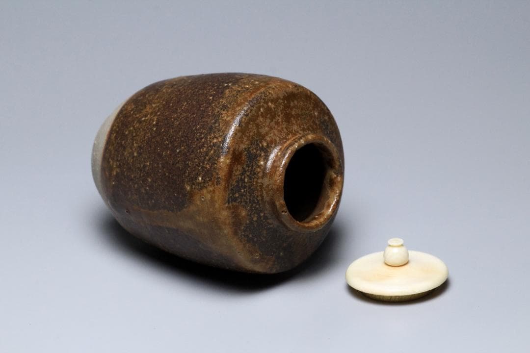 曹東憲　茶入　共箱　茶入れ　古美術品　骨董品　【正一古美術】