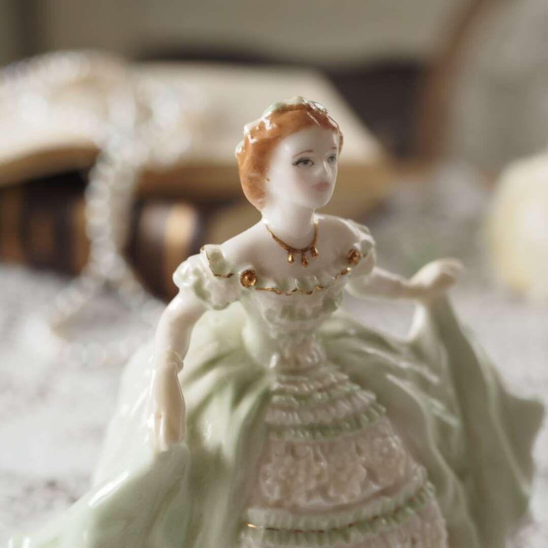 可愛い　ロイヤルウースター　ミニフィギュリン　Lady HANNAH