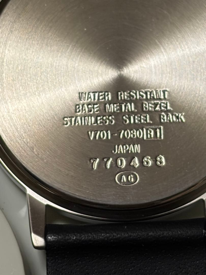 【未使用】Apple アップルロゴ 腕時計 クォーツ　セイコー製