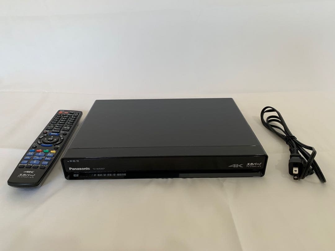 スカパー 4Kプレミアムチューナー　TZ-WR4KP