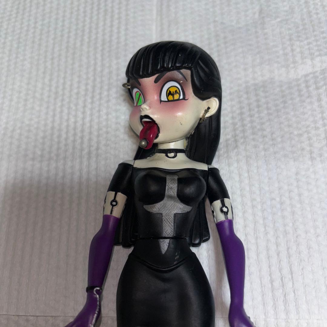 bleeding edge goths ブリーディングエッジゴスズ　フィギュア