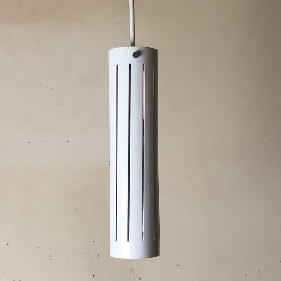 スウェーデン　北欧ビンテージ　ミルキーホワイト　シリンダー型ペンダントランプ