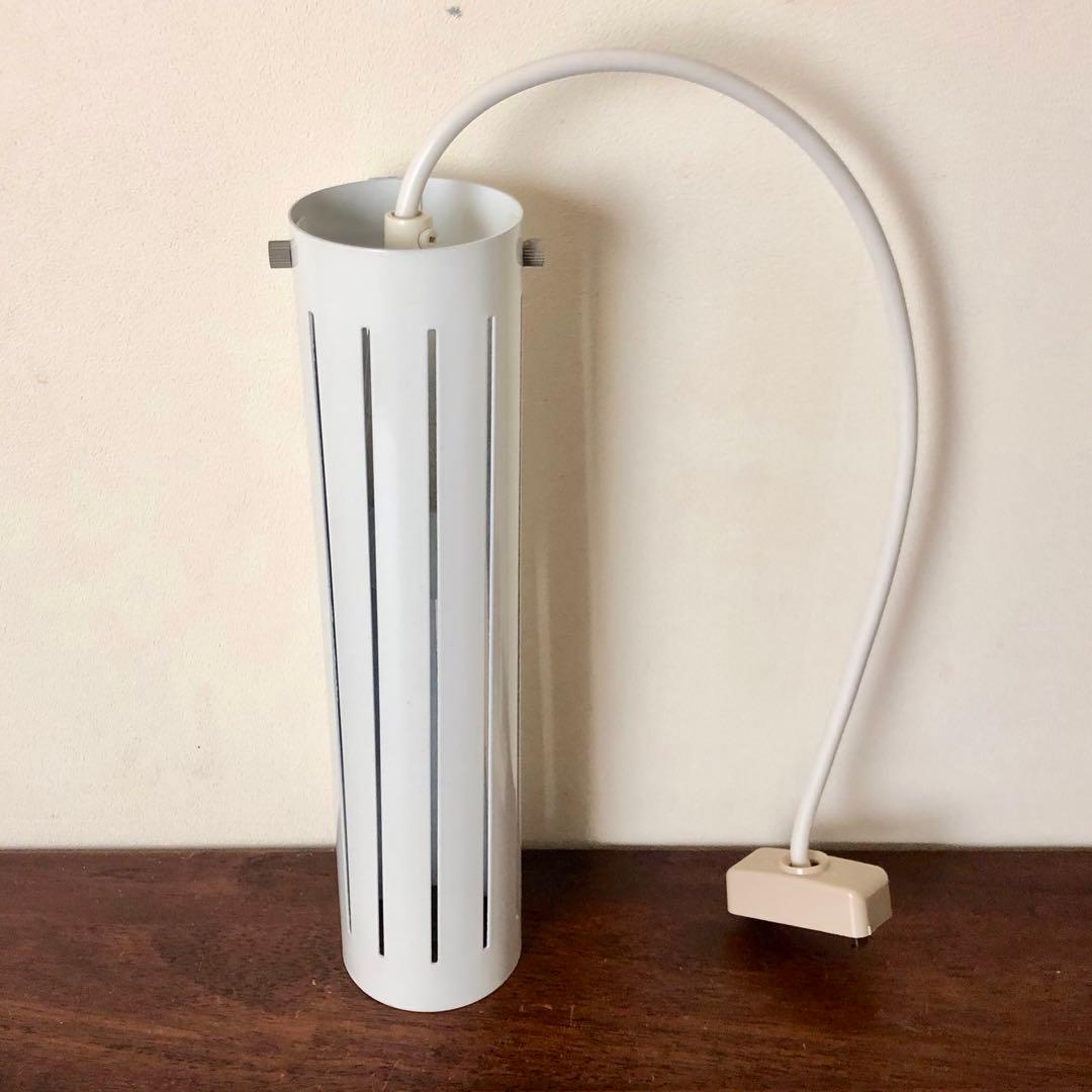 スウェーデン　北欧ビンテージ　ミルキーホワイト　シリンダー型ペンダントランプ