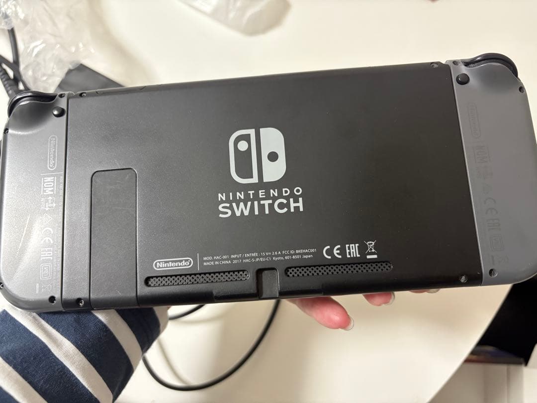 Nintendo Switch ニンテンドースイッチ本体　グレー 初期型