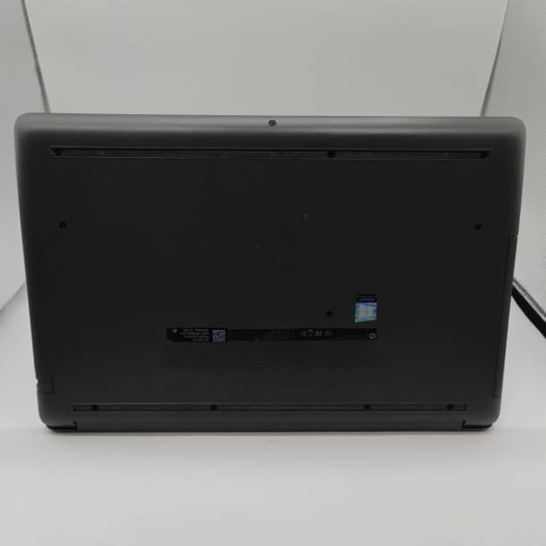 第8世代 i7 バッテリー◎ フルHD 15 HP SSD256GB オフィス