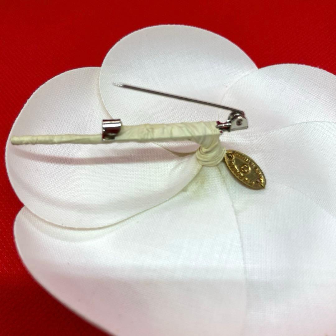 【美品】CHANEL シャネル カメリア コサージュ ホワイト　ヴィンテージ