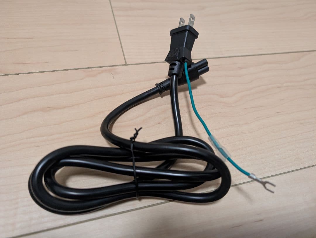 Anker 675 USB-C 12-in-1 ドッキングステーション