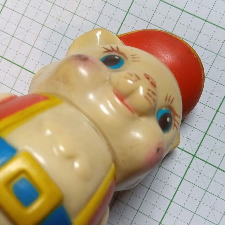 長靴をはいた猫　ソフトビニール人形　貯金箱　昭和レトロ　ソフビ