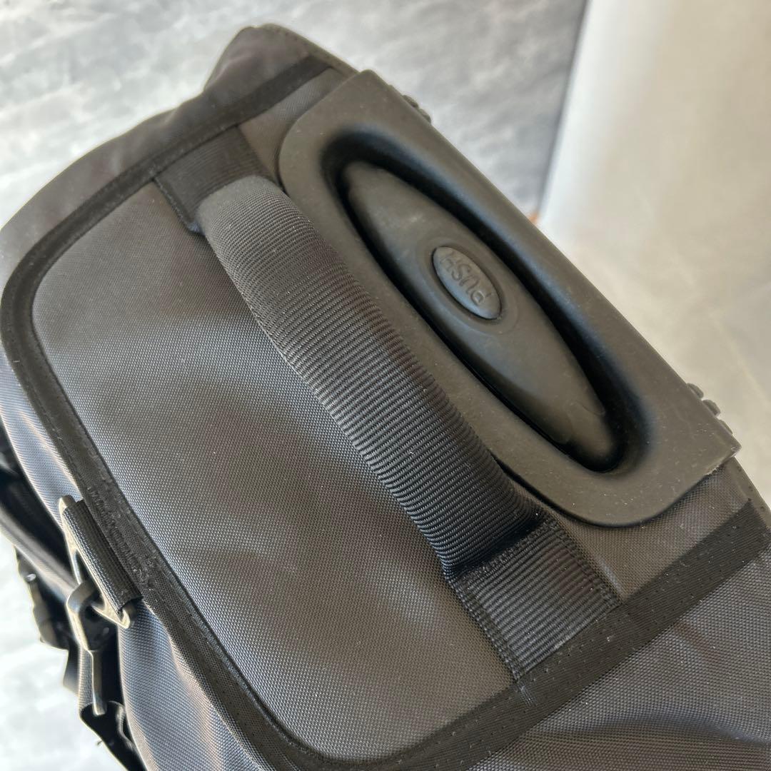 モンベル mont-bell ウィーリーダッフル 100 キャリーバッグ　特大