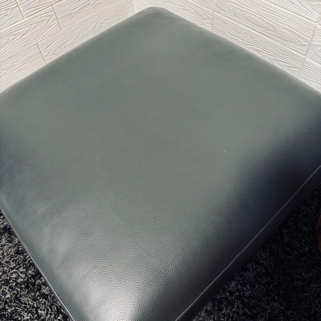 ワタリジャパン / HTL オットマン 総本革　濃紺 レザー