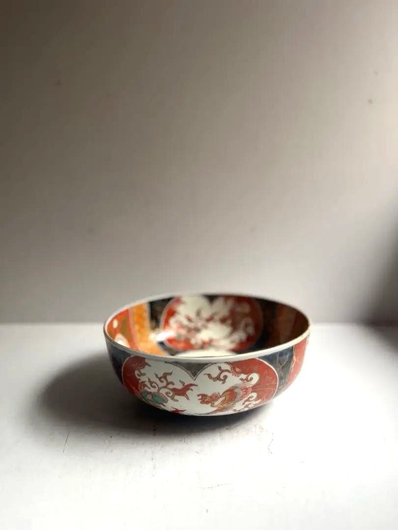 517 骨董 アンティーク 古伊万里 染付 色絵金彩窓絵鳳凰図8寸鉢 富貴長春