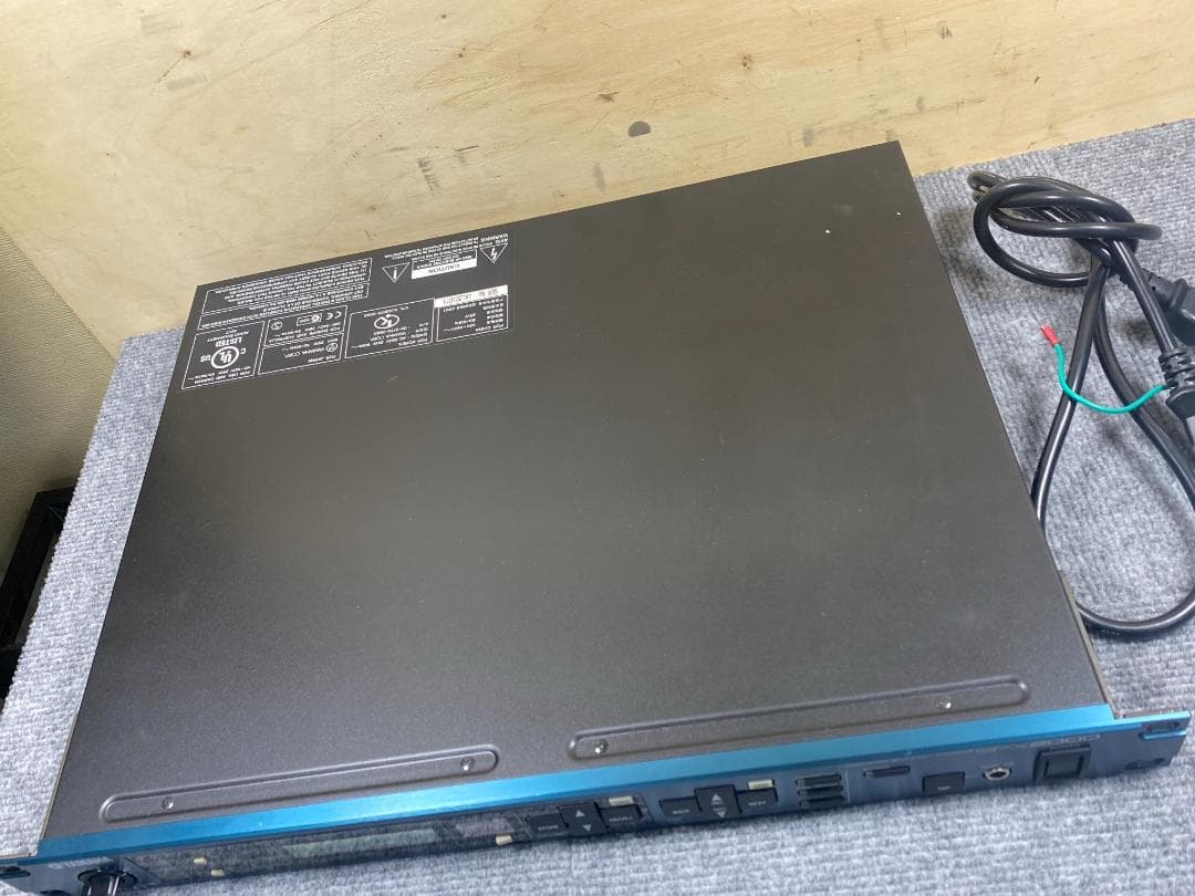 702 YAMAHA SPX2000 マルチエフェクター　ラック