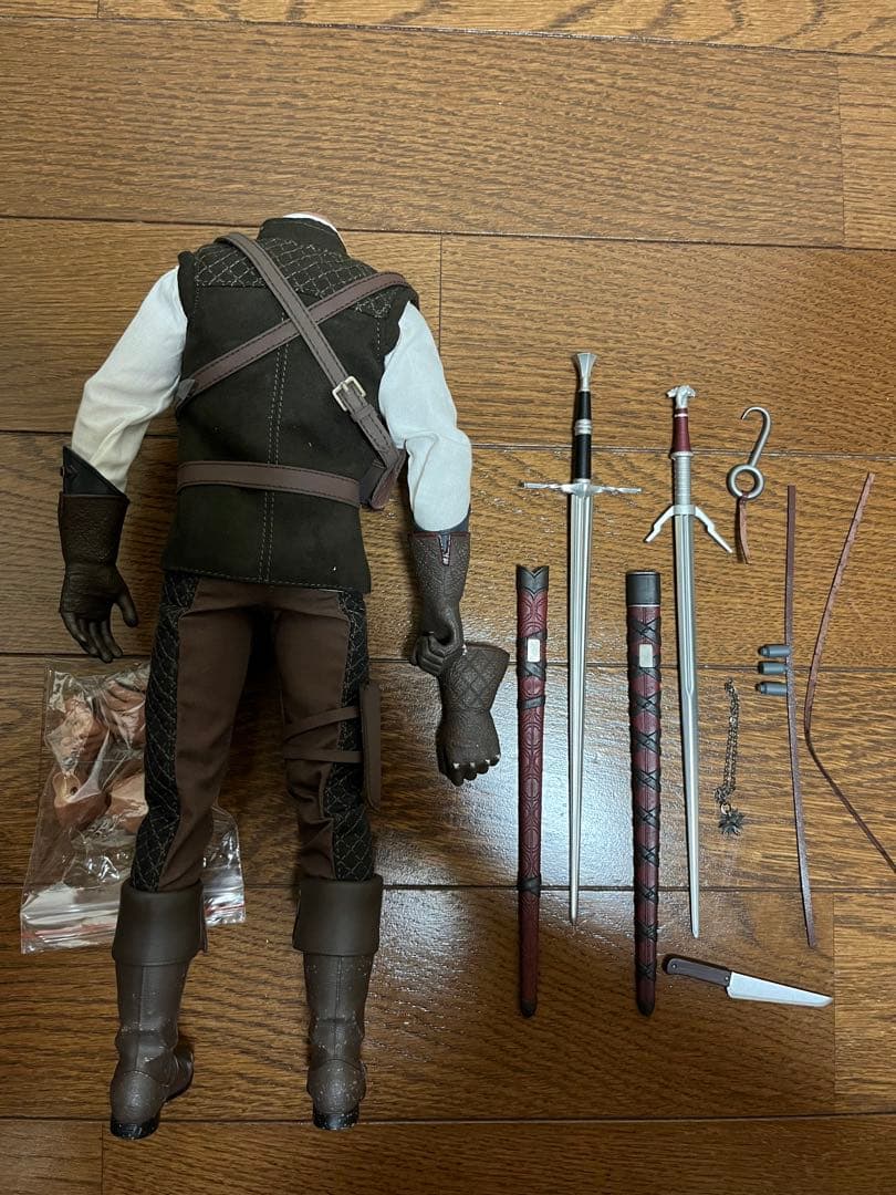 1/6 フィギュア　ウィッチャー　素体　パーツ　カスタム　12インチ　装備