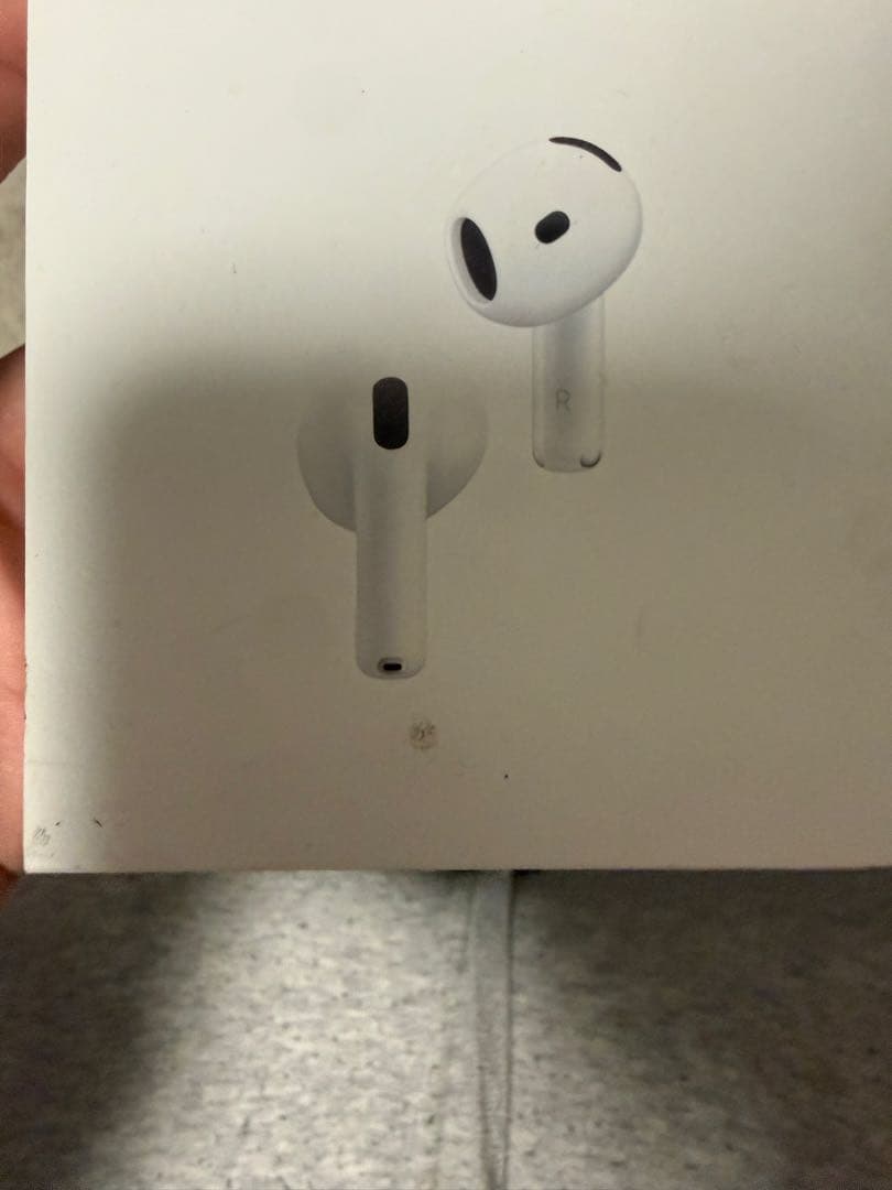 airpods 第4世代　ノイズキャンセリング機能搭載