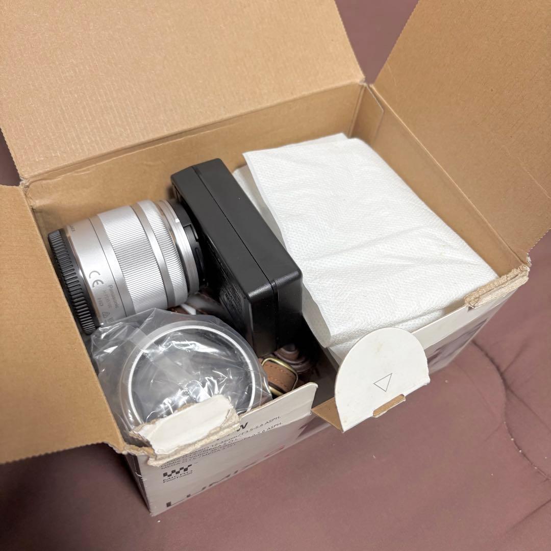 Panasonic★LUMIX★DMC-GF7W★ダブルズームレンズキット★