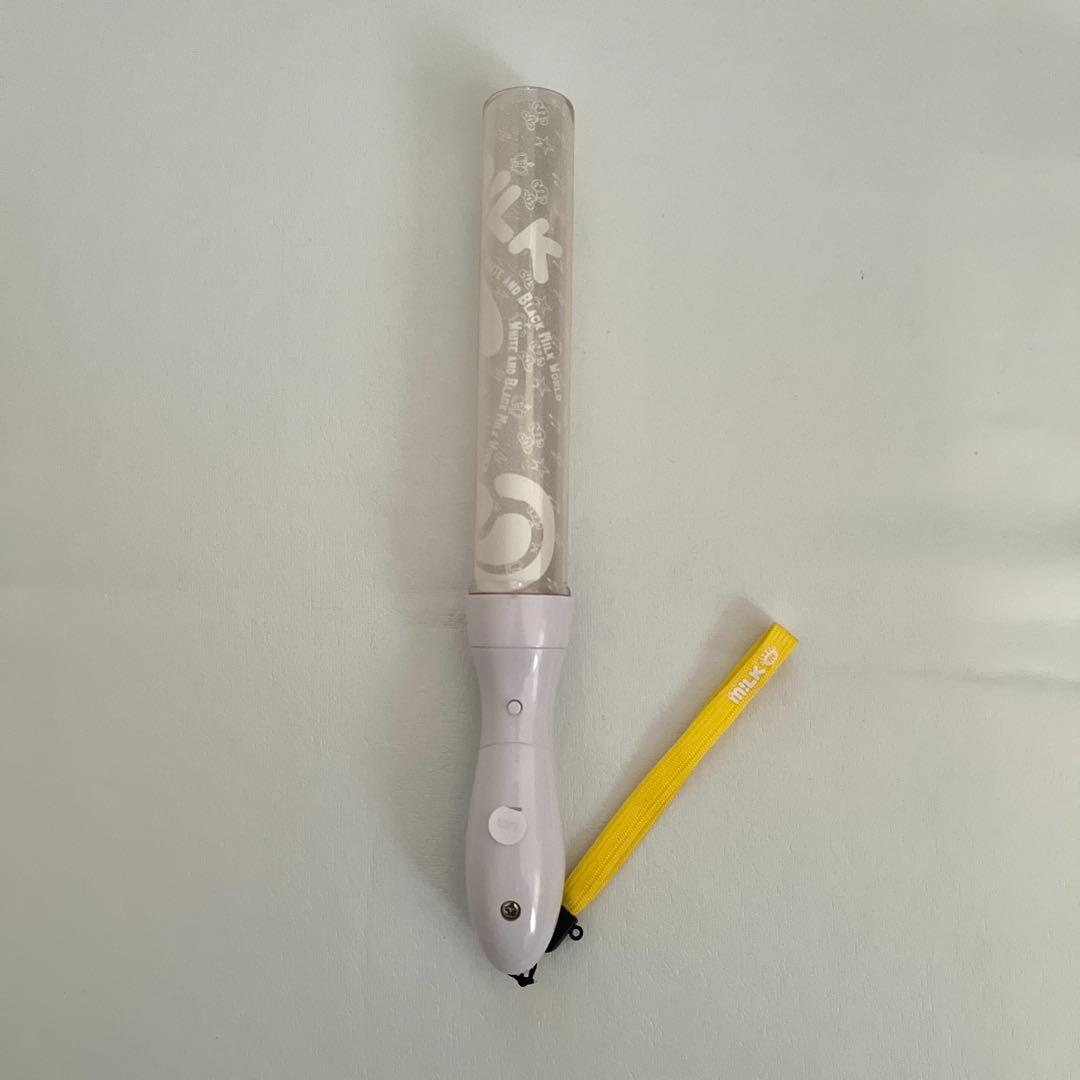M!LK　ペンライト　白黒牛乳ワールド　牛丸学園ブルジョワ部　ストラップ付　匿名