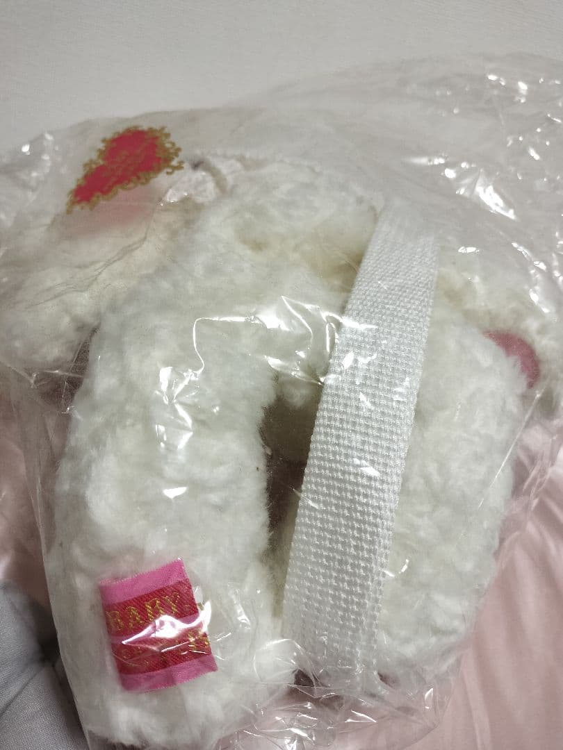 BABY うさくみゃちゃん 原宿本店1周年記念限定品 未開封 ポシェット