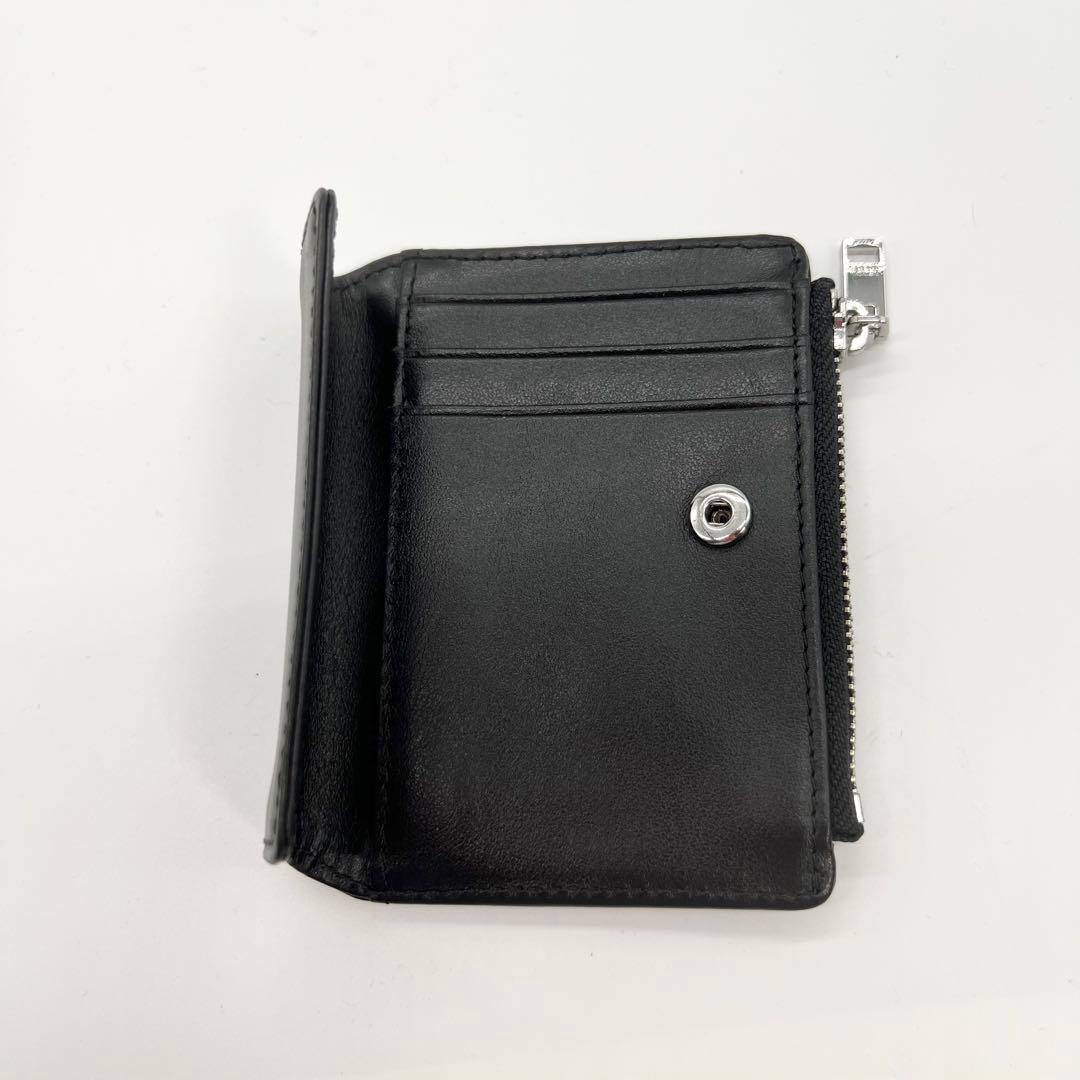 近年モデル✨DIESEL　二つ折り財布　Dロゴ　レザー　ブラック　ミニポーチ付き