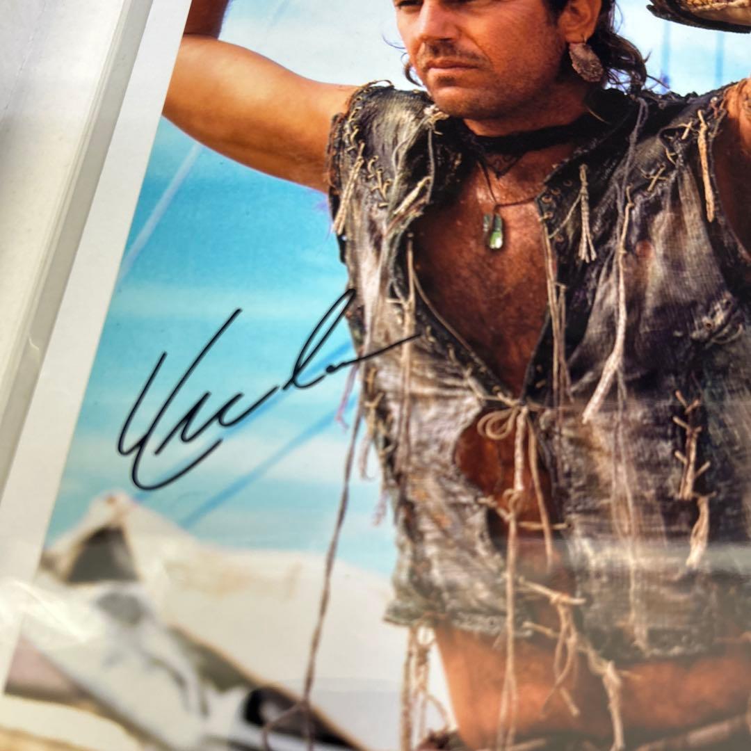 ケビン・コスナー 直筆サイン入りフォト 映画ウォーターワールド より　ハリウッド