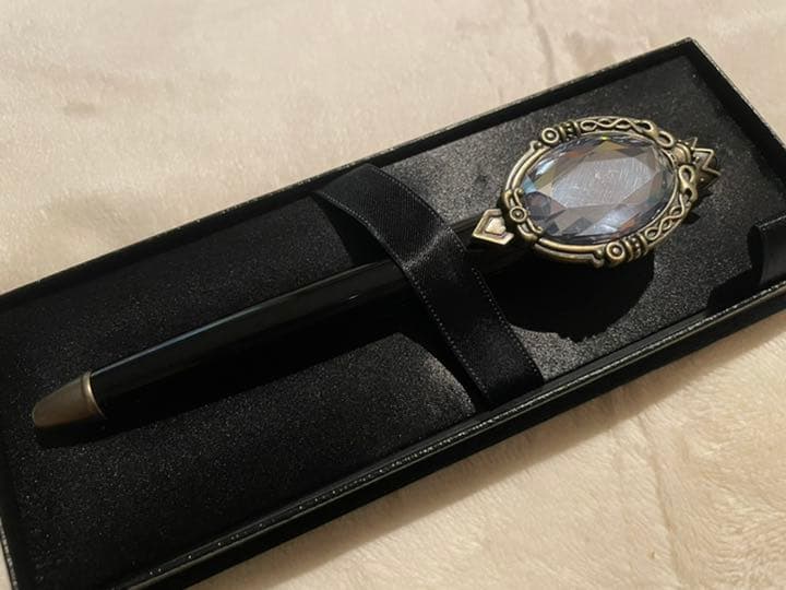 ツイステ オクタヴィネル マジカルペン レプリカ 万年筆