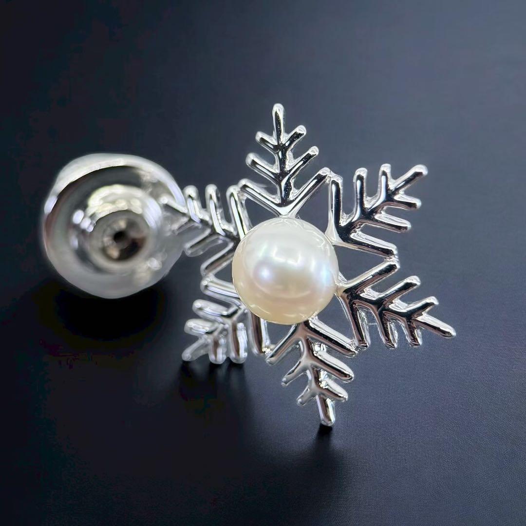 【新品同様】ミキモト　ピンブローチ　バッチ　コサージュ　アコヤ　パール　雪の結晶