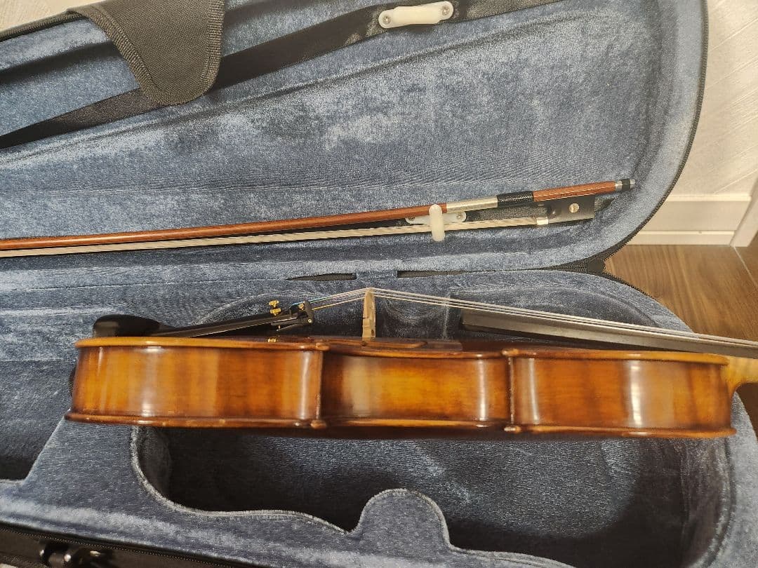 バイオリン (Jan Lorenz, 2000年製) 製作証明書他付属品