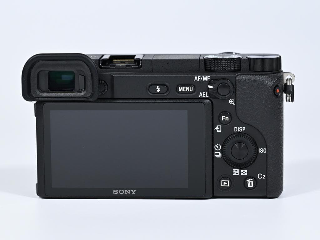 【超美品】SONY α6400 ILCE-6400 ボディ《ショット数2541》