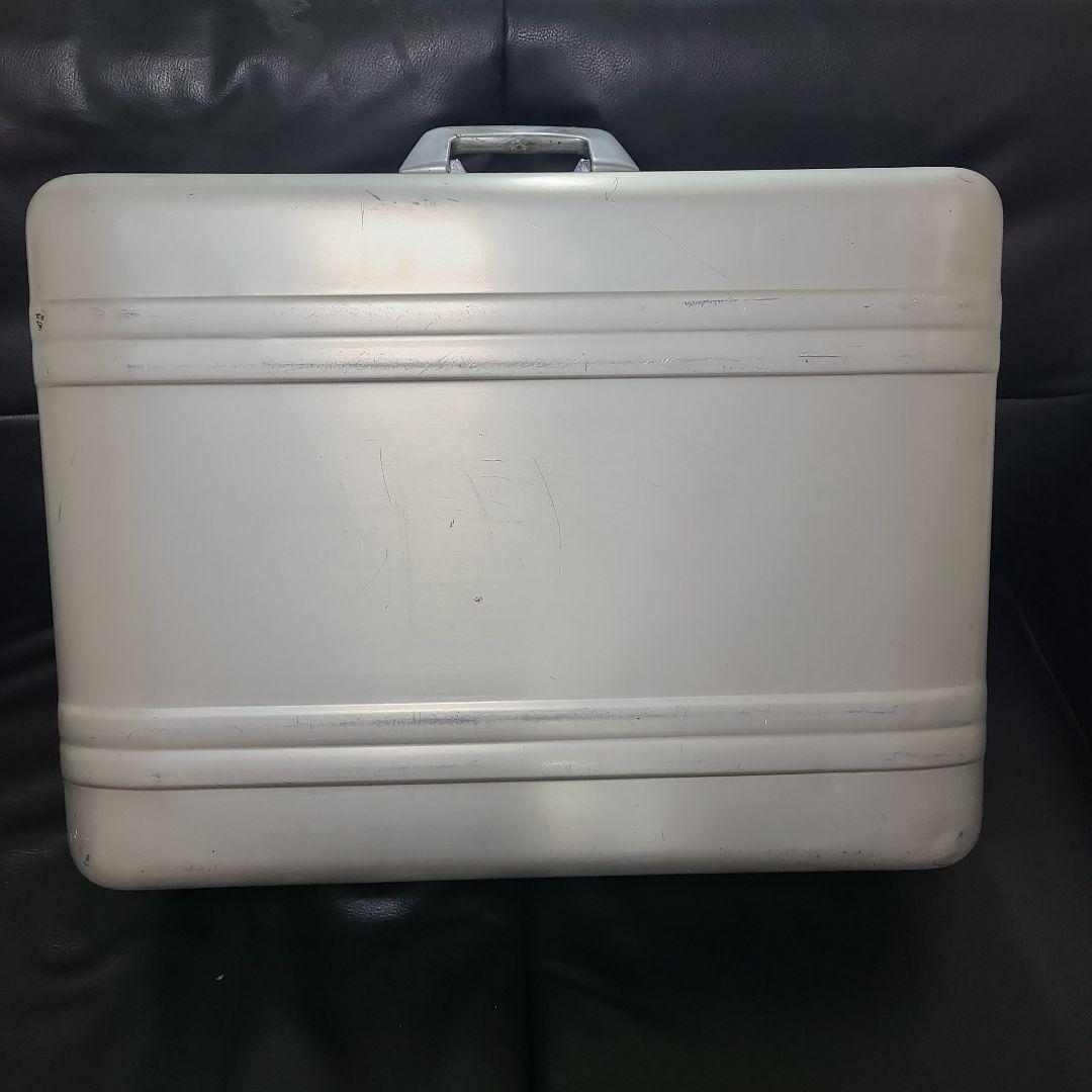 ゼロハリバートン ZERO HALLIBURTON キャリー アタッシ リモワ