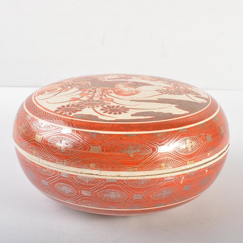 九谷焼　古九谷　八郎手赤絵金彩　人物文　蓋物　菓子鉢　M　R6811