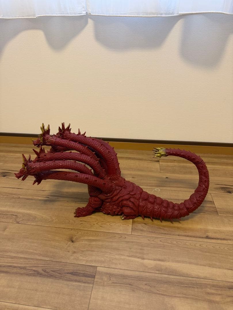 ヤマタノオロチ フィギュア