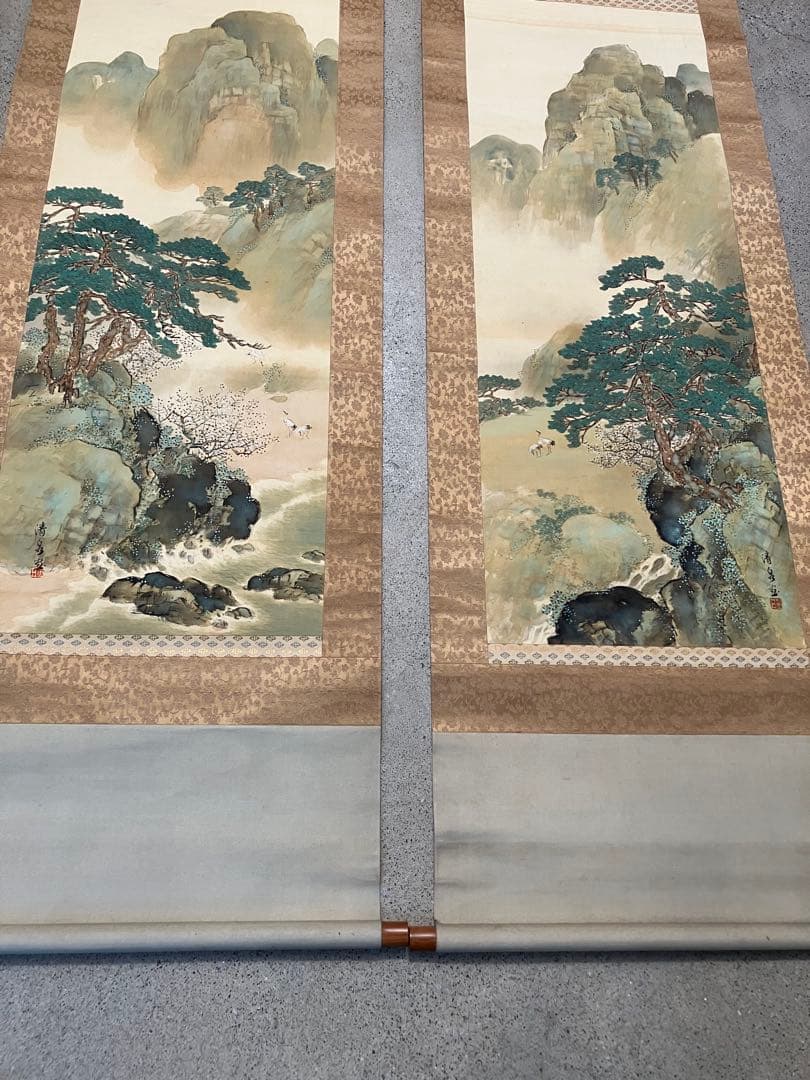 清泉筆　山水画の二幅一対掛軸
