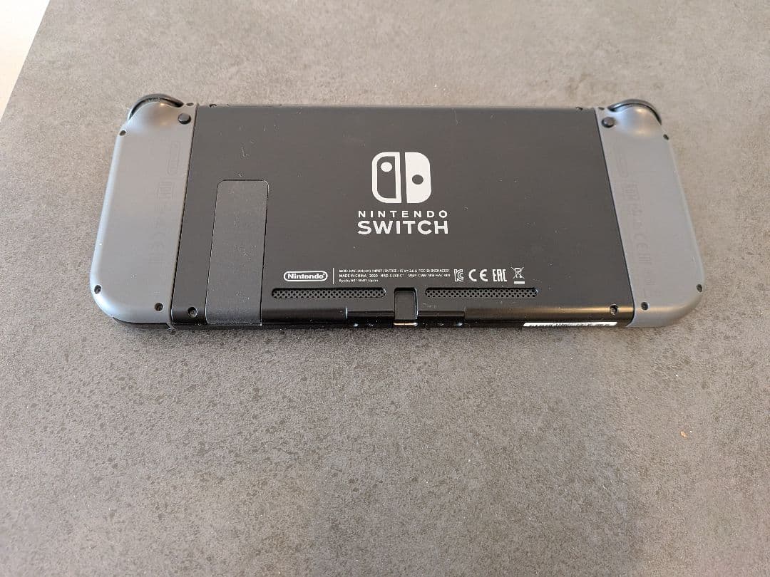 Nintendo Switch 本体 ブラック 美品　付属品完備