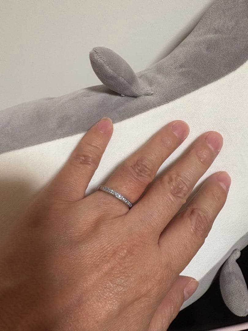 Eccellente アイスブルーダイヤ プラチナリング 新品仕上げ