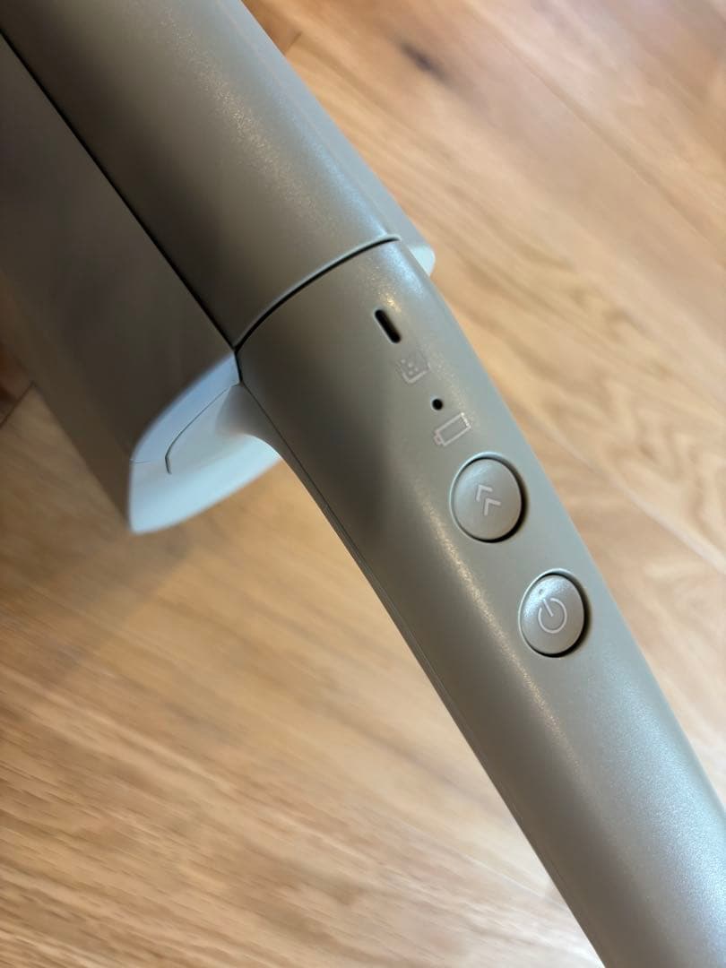 最終！Panasonic サイクロン式コードレススティック掃除機　セージグリーン