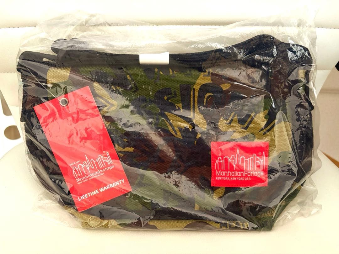 マンウィズ×マンハッタンポーテージ ショルダーバッグ