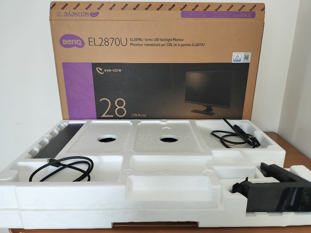 BenQ EL2870U 4K ゲーミングモニター