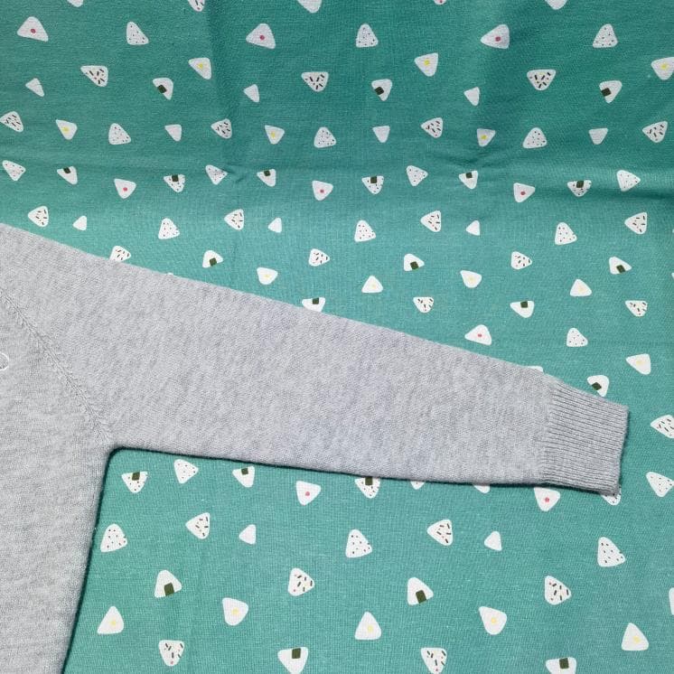 CELINE トリオンフニット セーター M