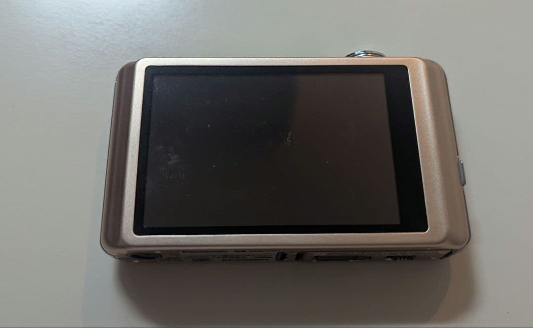 【美品】Panasonic 　LUMIX DMC-FH7　動作確認済