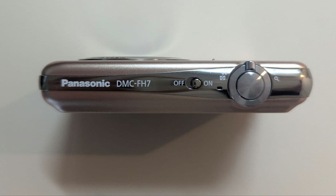 【美品】Panasonic 　LUMIX DMC-FH7　動作確認済