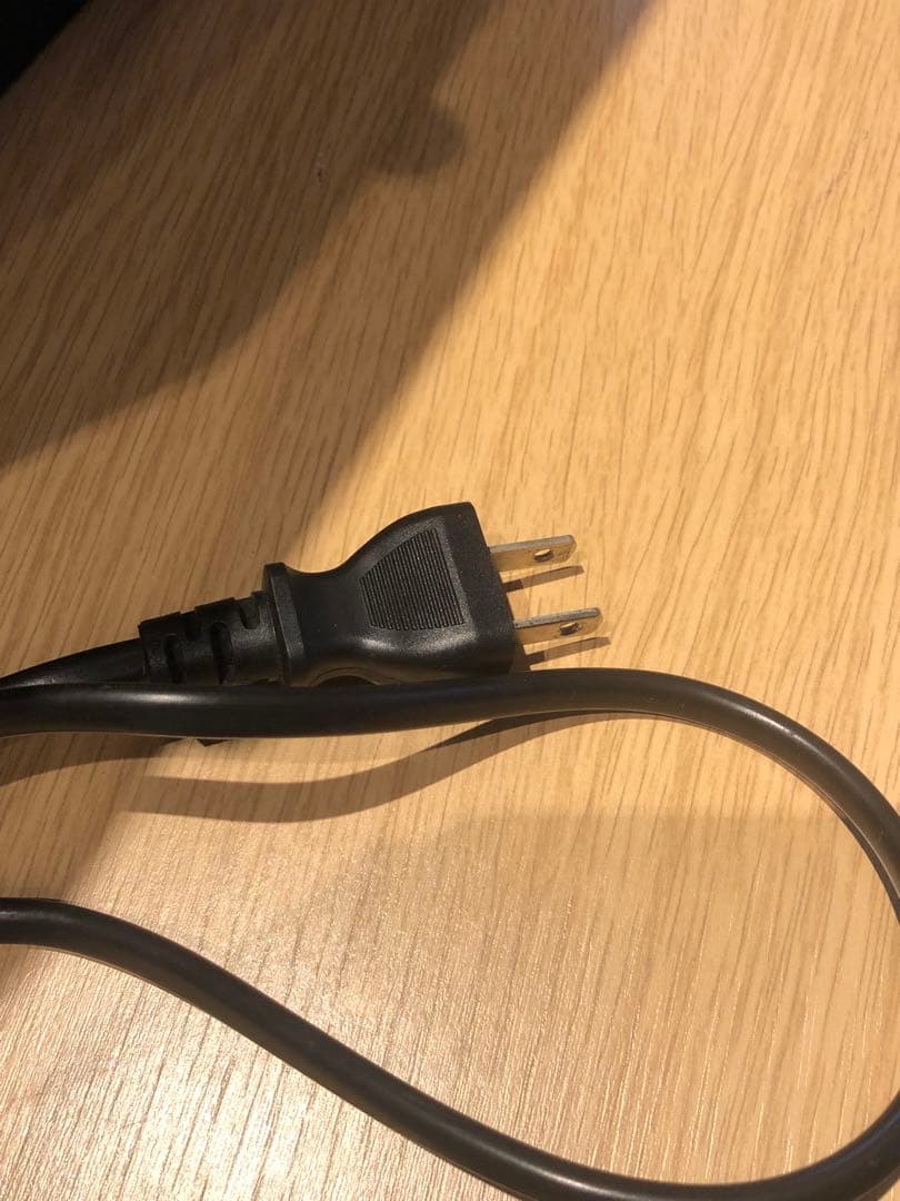 Hisense ハイビジョンLED液晶テレビ 32インチ　本体のみ　2020年