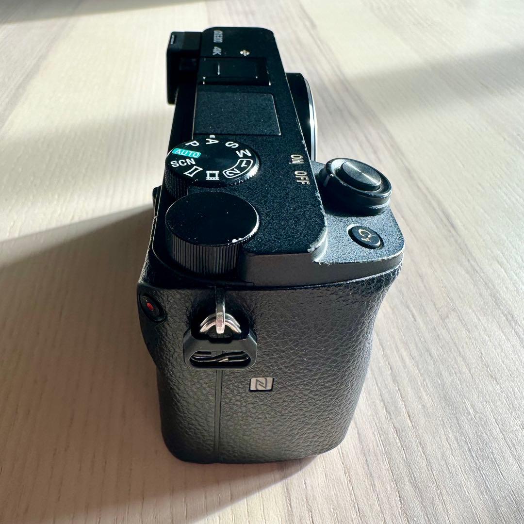 SONY α6300 4Kレンズ付き 【バッテリー・急速充電器・フィルター付】