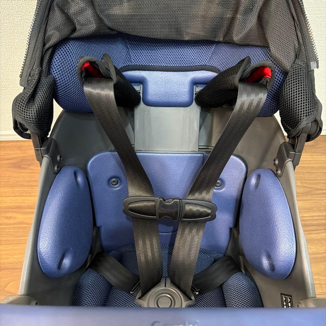 Panasonic ギュットクルーム フロントチャイルドシート