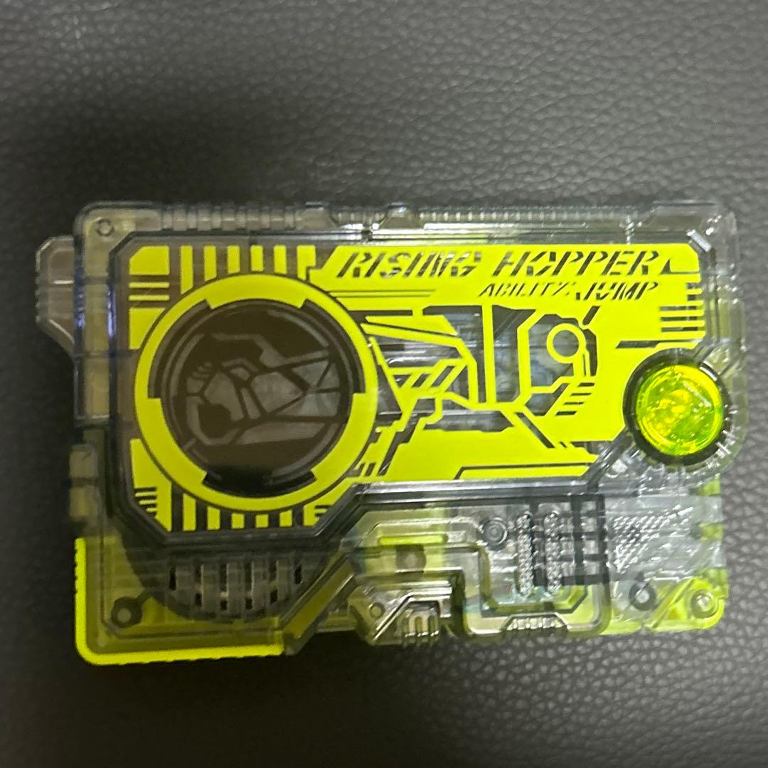 DX飛電ゼロワンドライバーLIMITED CLEAR EDITION