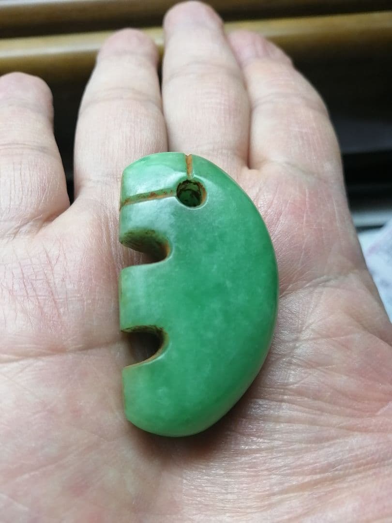 ★古墳期『獣形子持ち翡翠勾玉』出土品。5.0cm。【巨大勾玉】凄い迫力です。